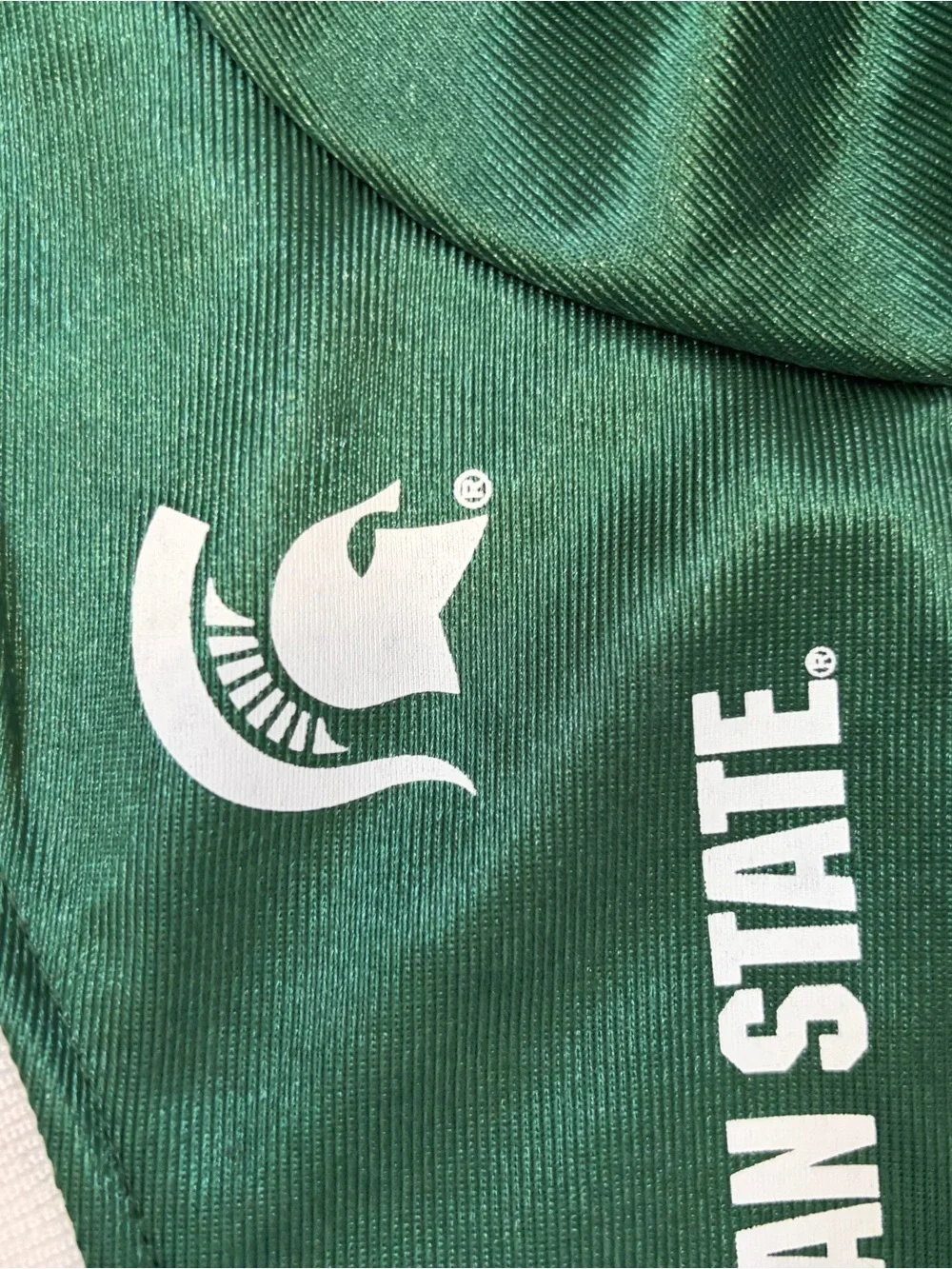 Pets First Green & White 
